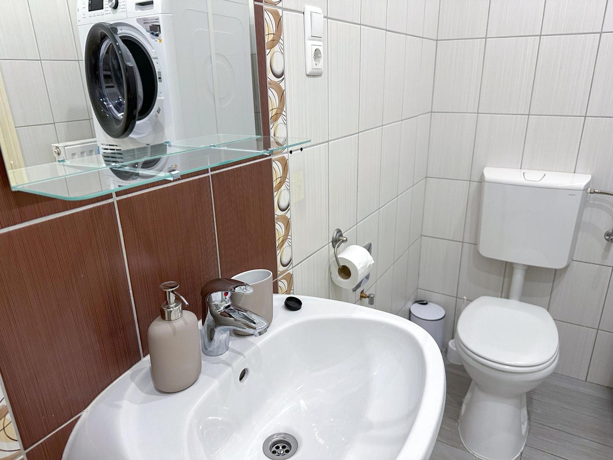 Sunny Castle Apartment Βουδαπέστη Εξωτερικό φωτογραφία
