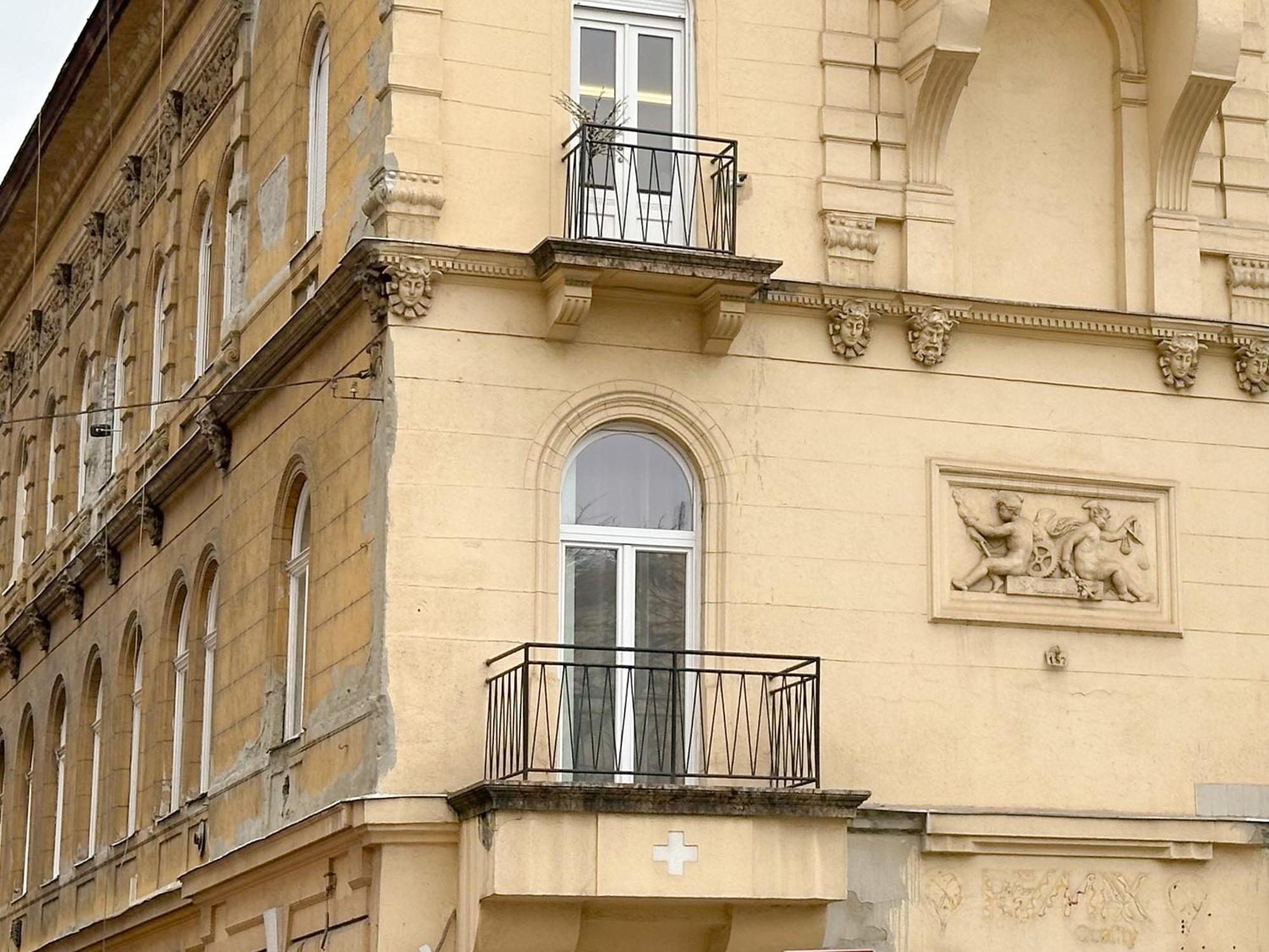 Sunny Castle Apartment Βουδαπέστη Εξωτερικό φωτογραφία